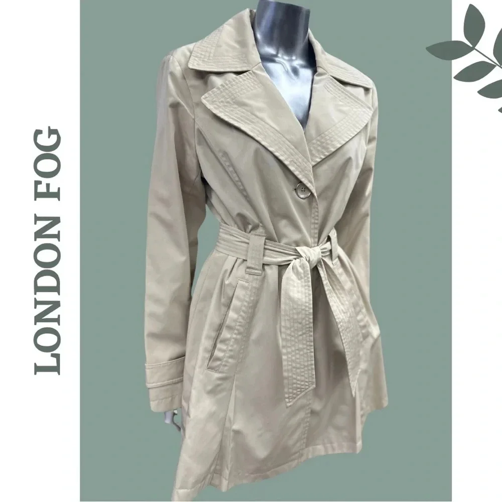 Vintage Y2K London Fog Trench Coat
Tan  Single Breasted Waist Tie Size
Medium - Picture 3 of 13